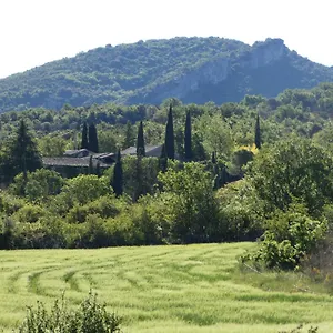 https://la-santoline-beaulieu.hotels-rhonealpes.com